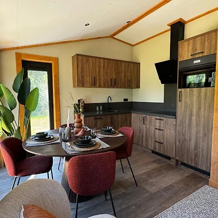 假日公园 Austria Parks - Arlberg Gmbh *