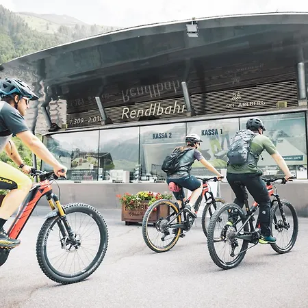 פארק נופש Austria Parks - Arlberg Gmbh